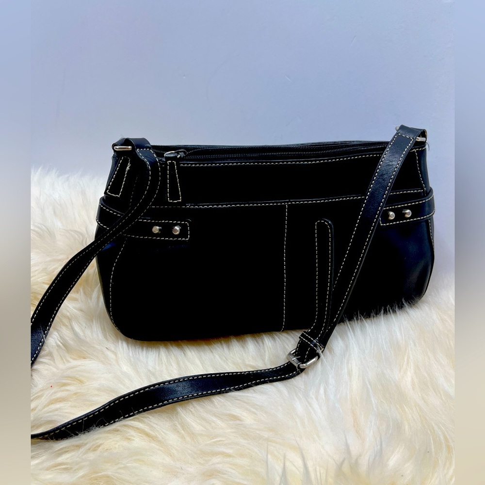 Etienne Aigner Black Leather Shoulder Bag Vintage w Cream Color Stitching